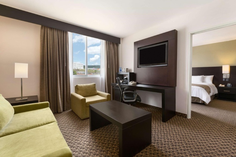 Double Suite