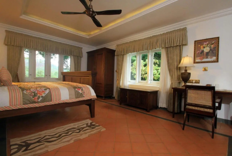 Parisons Plantation Experiences