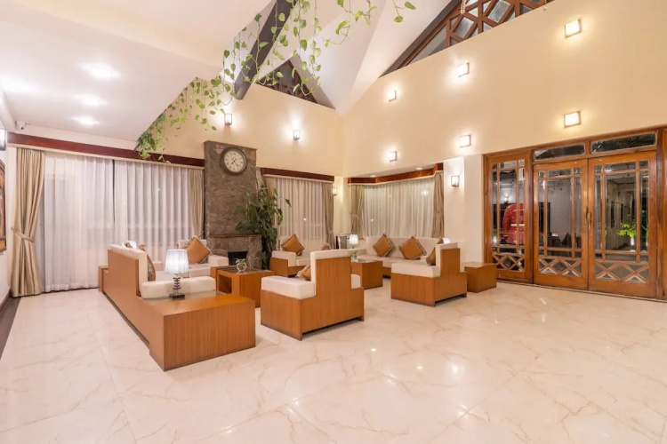 Summit Lillium Hotel & Spa