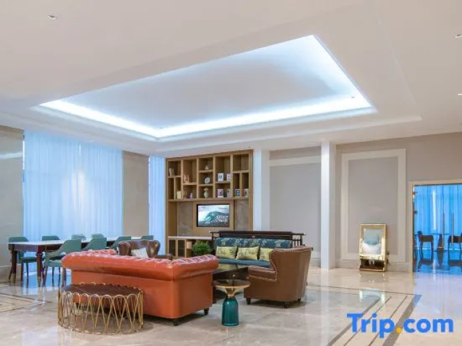Vienna Hotel (Linyi Fortune Building)