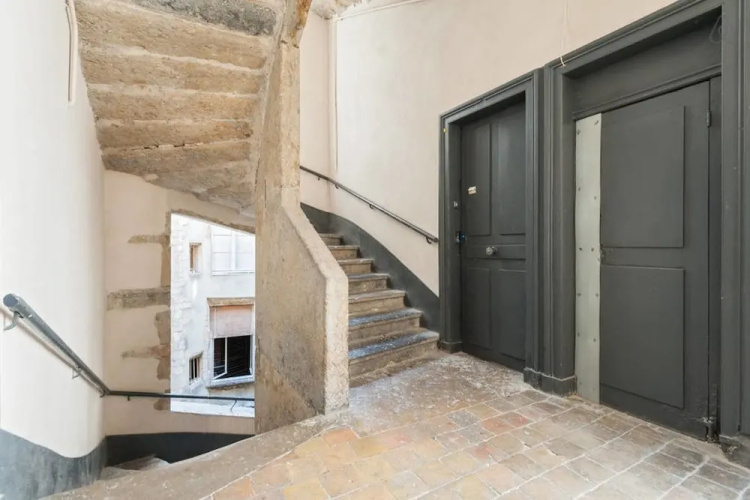 Fabulous Apartment in Vieux Lyon