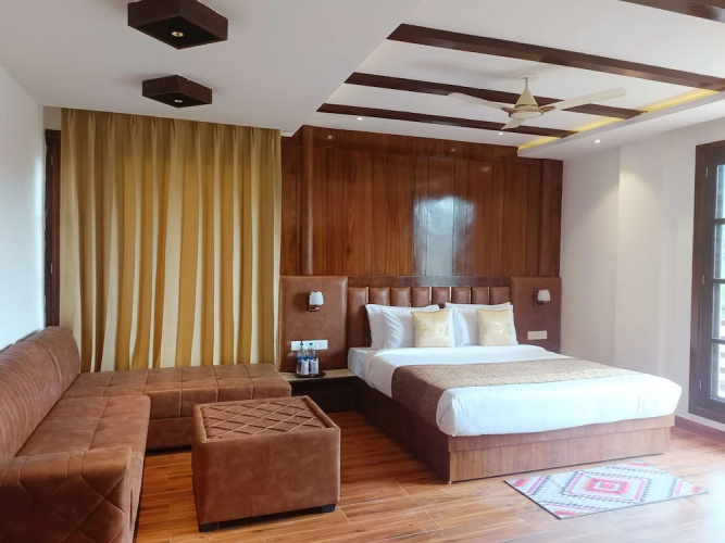 Hotel Saffron Kiran - Dalhousie
