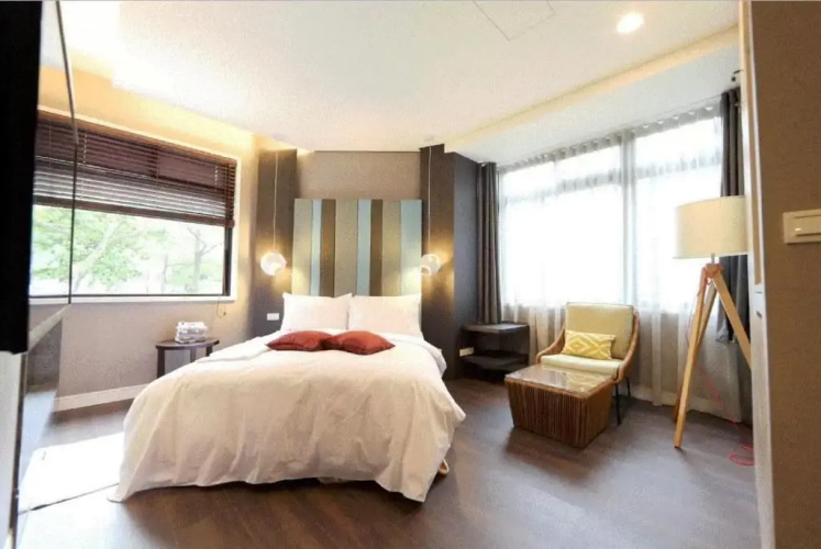 Lotus Holiday Hotel