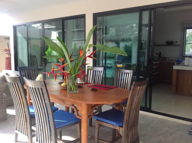 Blue Bird Villa