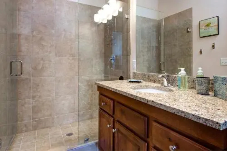 Condo in Newpark