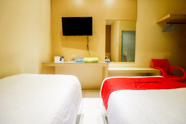 Puri Mas Hotel