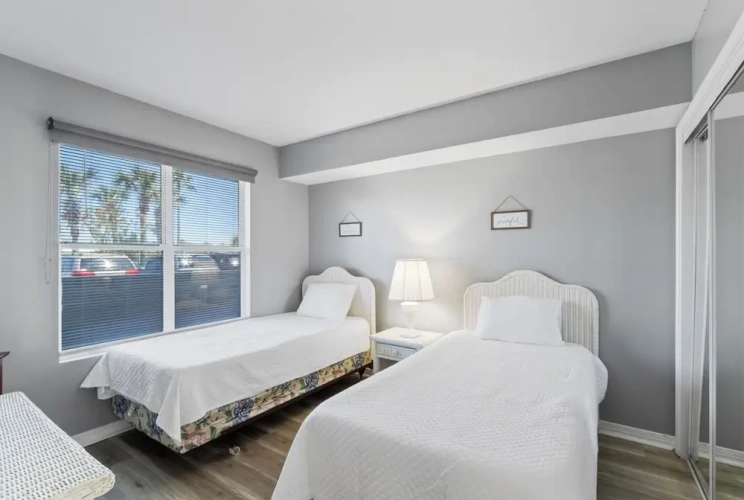 2 Bedrooms Standard room beachfront