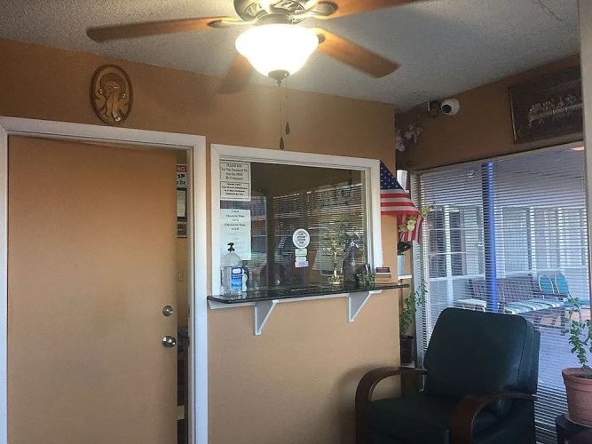 TownHouse Motel