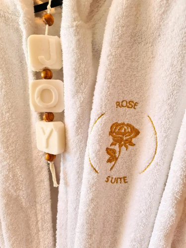 Rose Suite