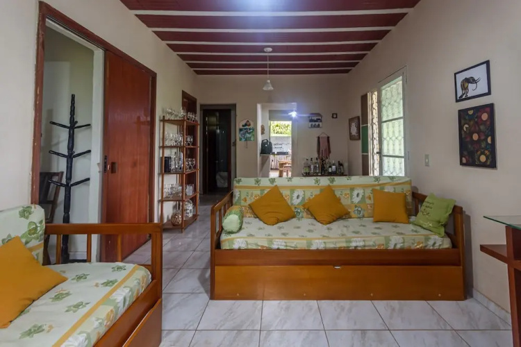 Casa de Campo com Piscina Sinuca e Churrasqueira