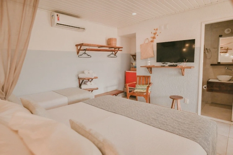Standard Triple room