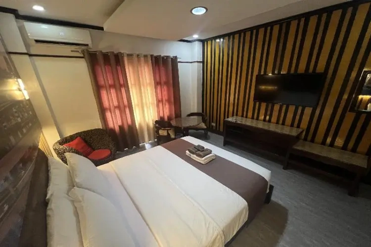 Standard Double room with balcony