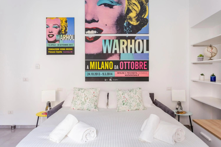 new studio apartment sauro orange