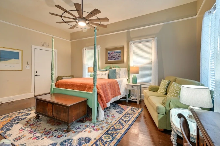 2 Bedrooms Cottage