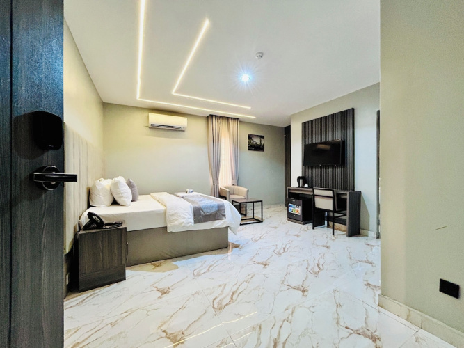 Pearlwood Hotels