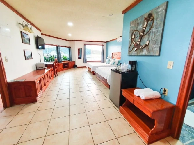 Quadruple Suite with balcony