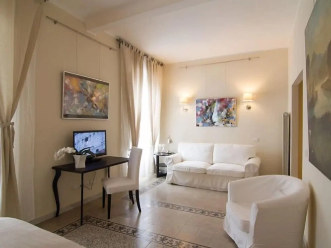 Superior Double Suite with city view