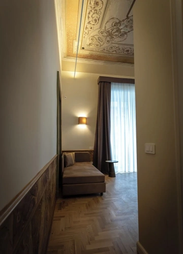 Deluxe Triple room with balcony and with city view