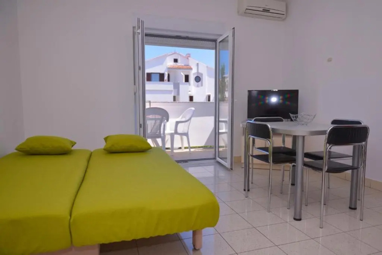 Apartments Boris - 150m from beach