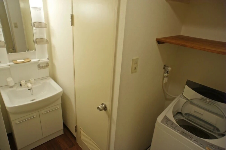 Nishi-Ikebukuro 3 Apartment