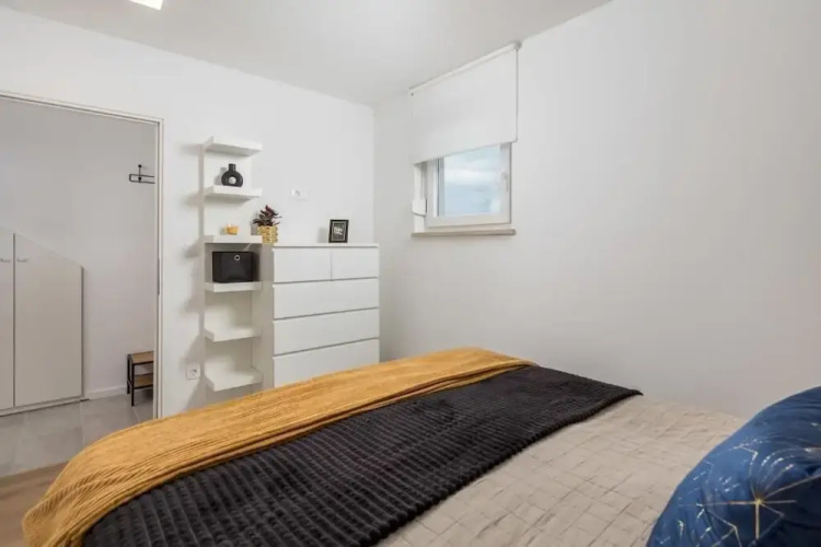 Apartments Bako