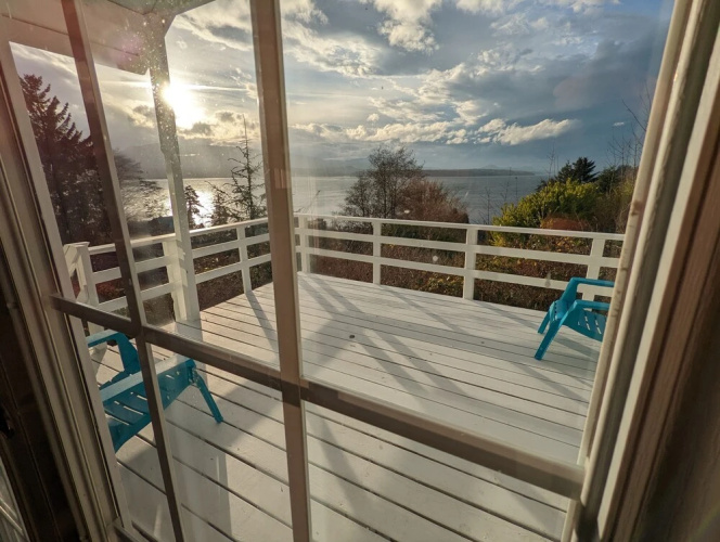 Cliff Haven on the Bay