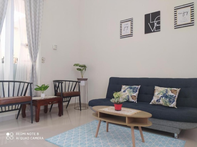 2 Bedrooms Villa