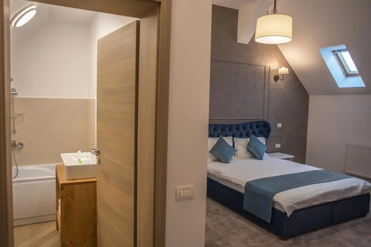 Boga Rooms