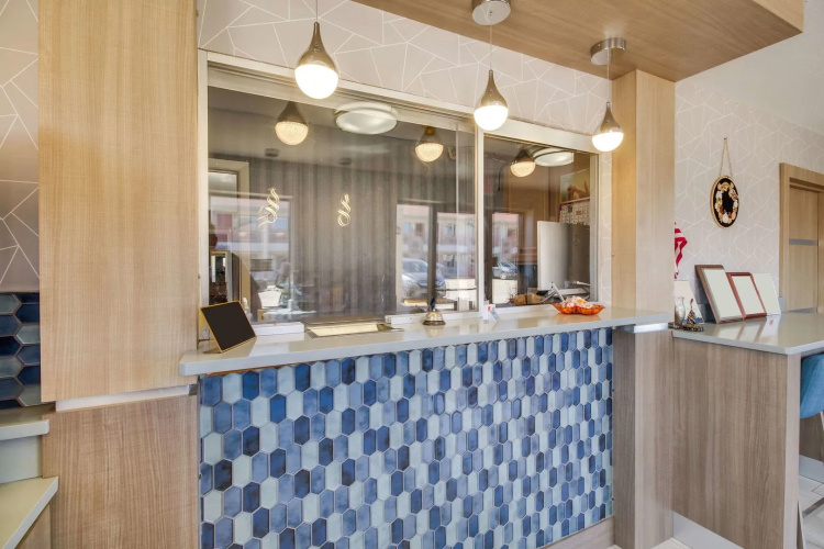 Prestige Inn