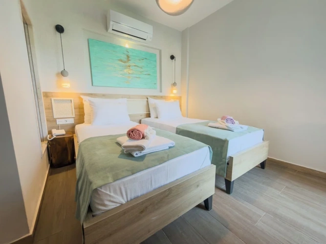 Economy room