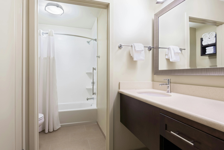 Staybridge Suites Miami International Airport photo 10