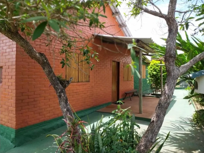 3 Bedrooms Cottage