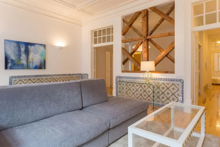 Chiado-apartment-holiday-rental-in-lisbon