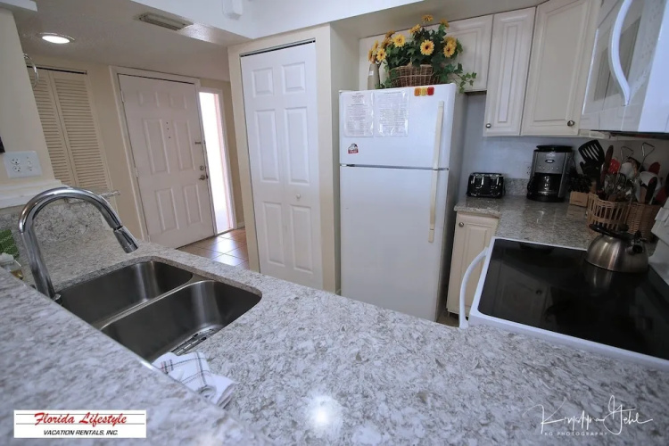 Beach Cottage 2204