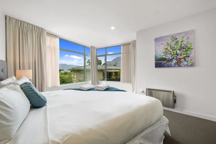 89/5a Tui Heights