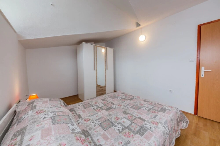 A2- apt With Terrace With the sea View and Garden