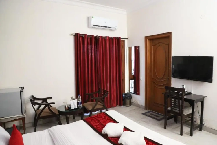Superior Family room