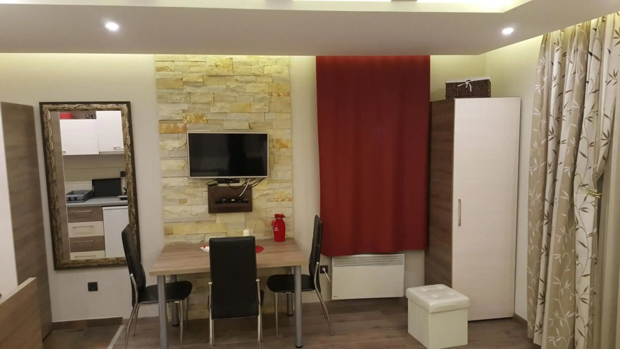Apartman Mia Milmari F3