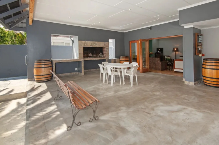 6 Stemmet Self Catering