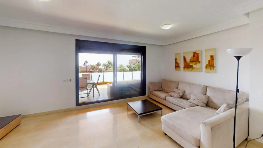29736 - Beachside Apartment