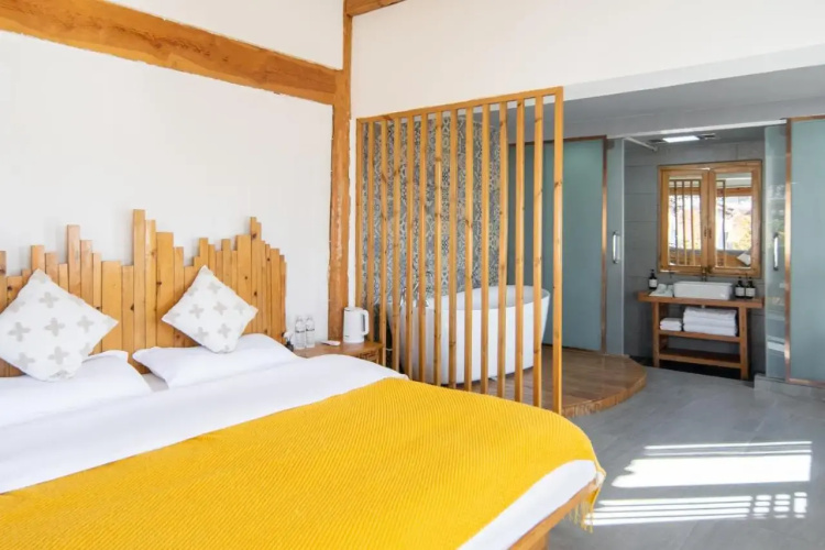 Lijiang Yinyiju Inn