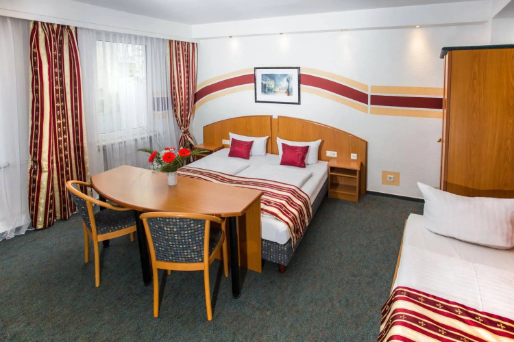 Hotel Condor