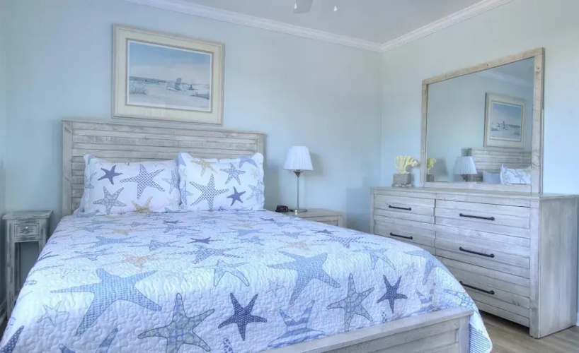 Southwinds J6 2 Bedroom Condo by RedAwning