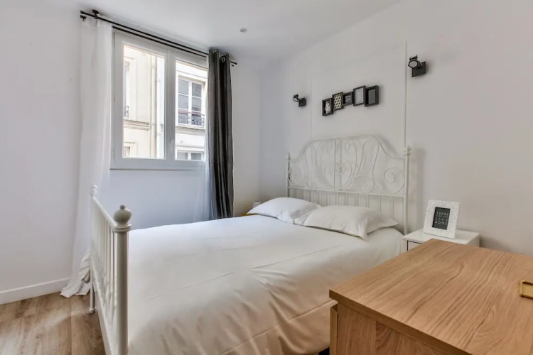 18 - Luxury Parisian Home Montorgueil 2