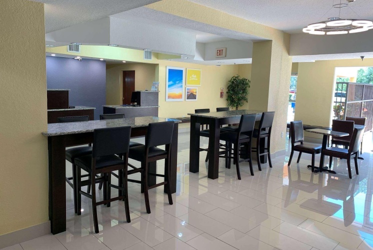 Quadruple Suite