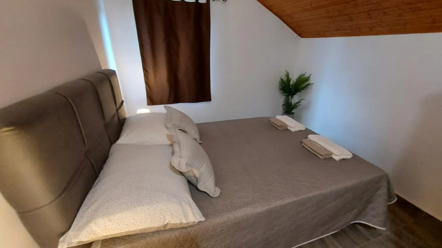 Apartment Meri in Grebastica