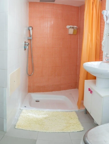 2 Bedrooms Apartment with balcony