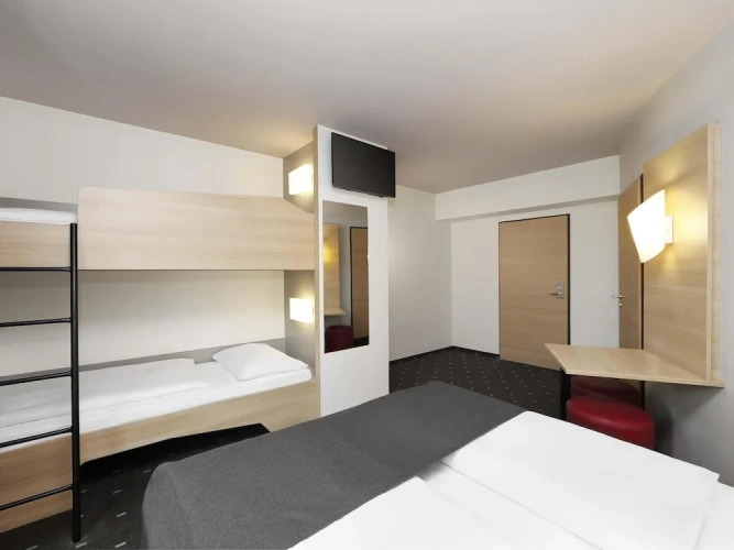 Quadruple room