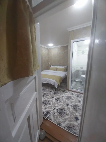Reyhana Unique House