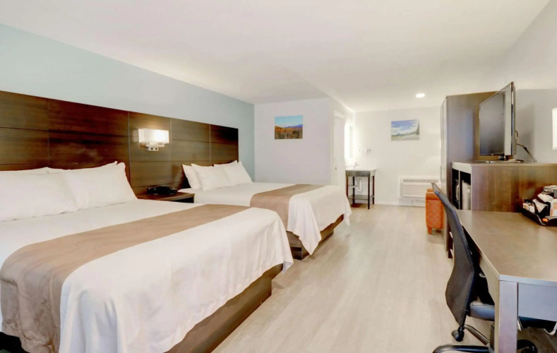 Quality Inn & Suites Lincoln I-93